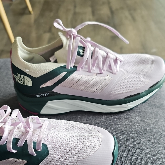 NWOT The North Face Matryx Vectiv Women's Lilac Dark Green Sneakers Size 6 Shoes - Picture 9 of 12